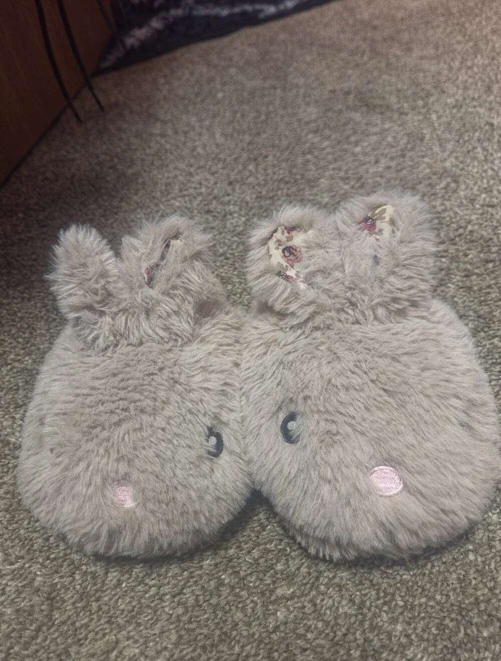 Wonder Nation Fluffy Bunny Slippers